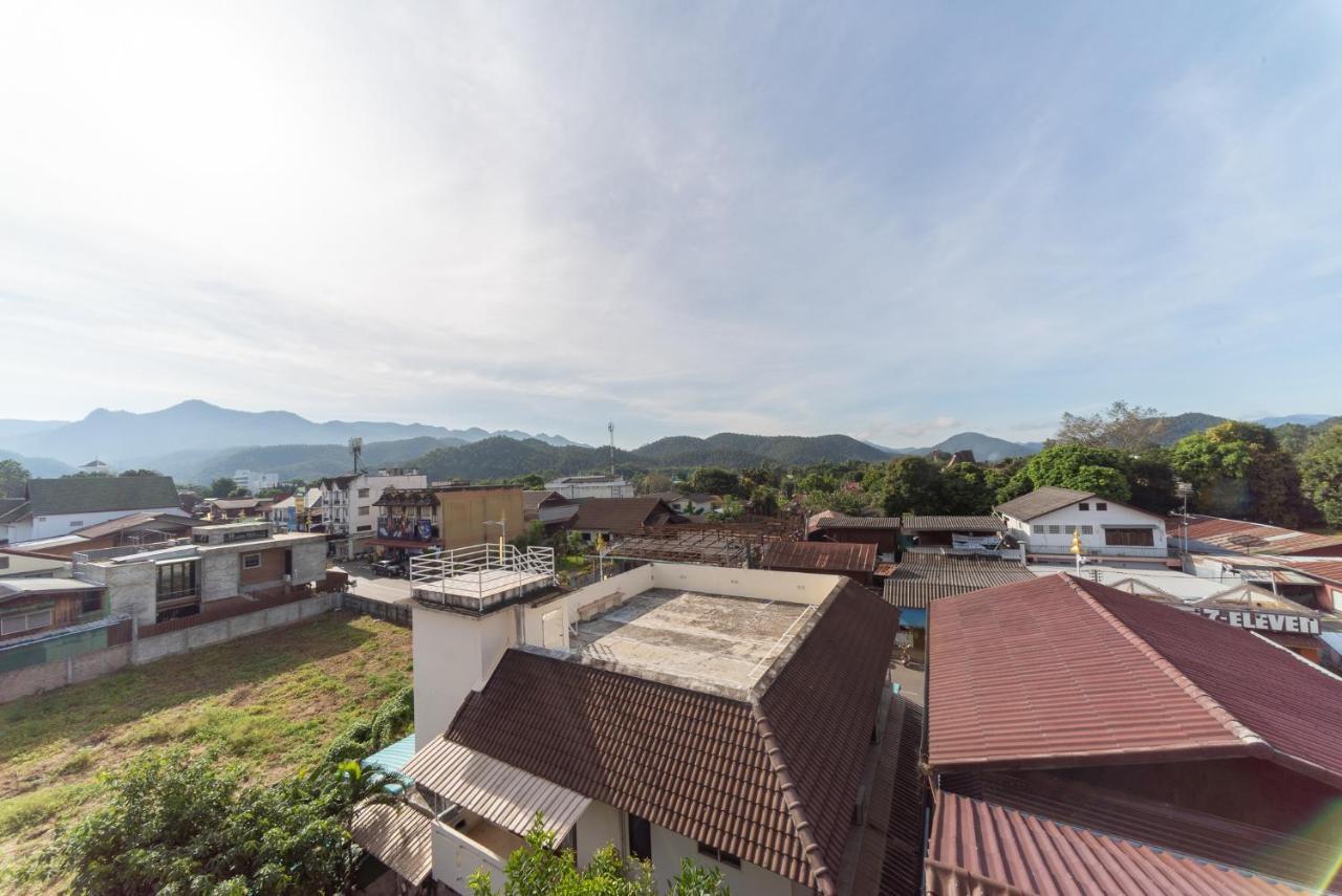 Saiyud Hostel 매홍손 외부 사진
